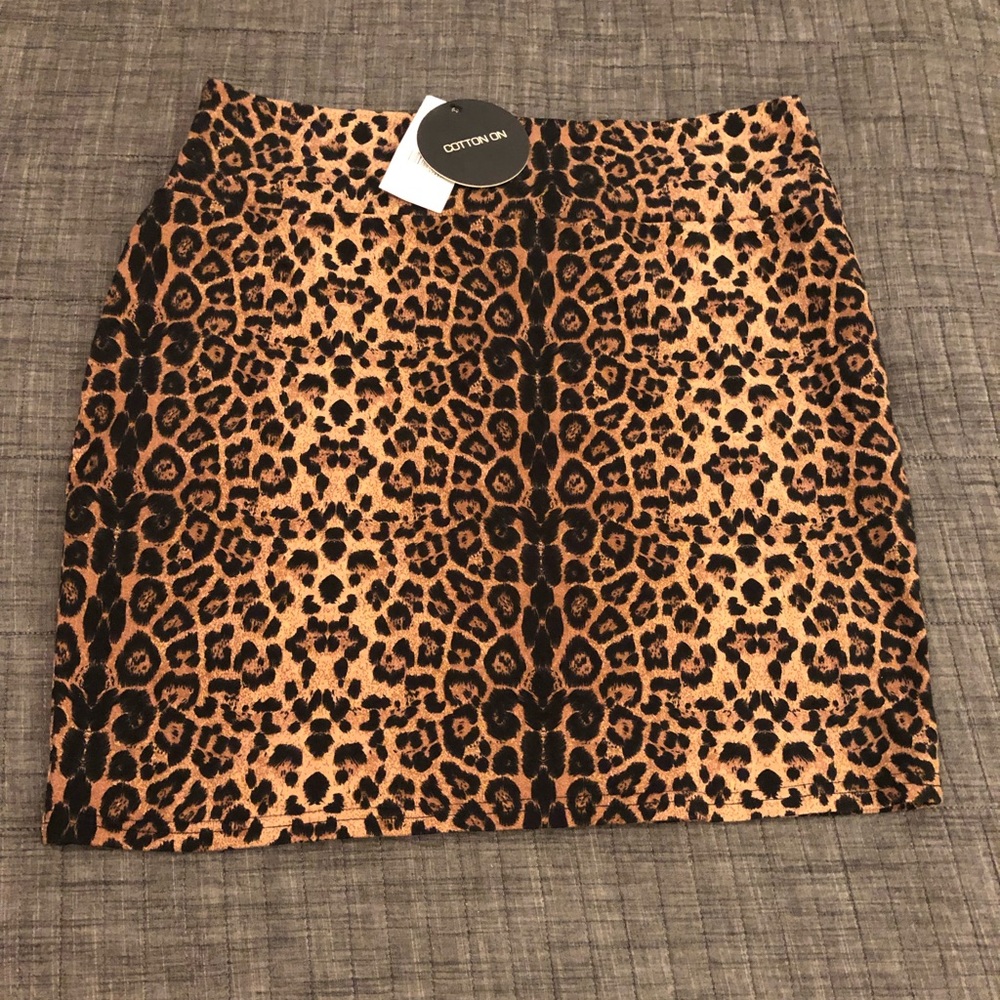 Cheetah/Leopard print mini skirt